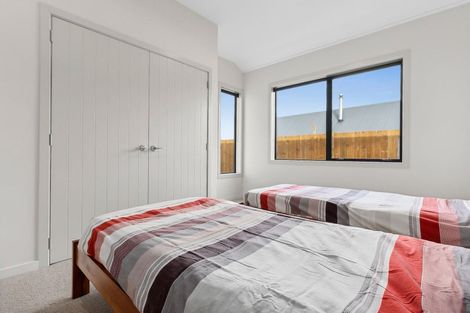 Photo of property in 8 Hebbard Court, Albert Town, Wanaka, 9305