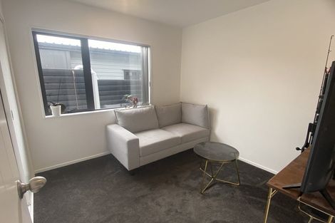 Photo of property in 78d Lincoln Park Avenue, Massey, Auckland, 0614