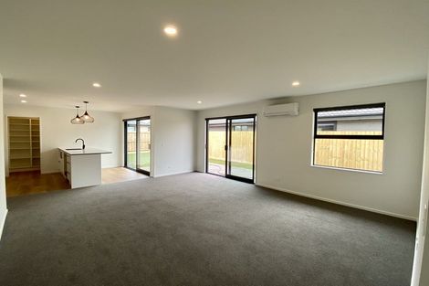 Photo of property in 26 Bill Hammond Drive, Belfast, 8051