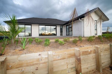 Photo of property in 22 Jonah Lomu Drive, Paerata, Pukekohe, 2124