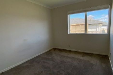 Photo of property in 7 Will Street, Huapai, Kumeu, 0810