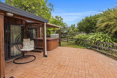 Photo of property in 9 Bickerstaffe Road, Maungaturoto, 0520