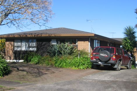 Photo of property in 13 Rhonda Place, Opaheke, Papakura, 2113