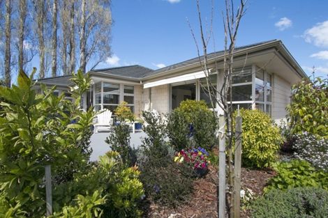 Photo of property in 18 Noble Johnston Drive, Katikati, 3129