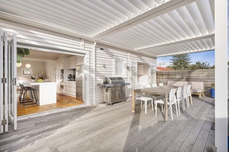 Photo of property in 4 Curzon Street, Onehunga, Auckland, 1061