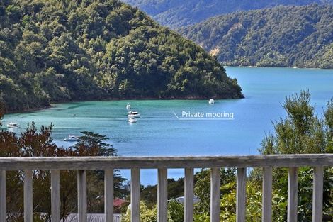 Photo of property in 20 Worlds End Road, Tennyson Inlet, 7195