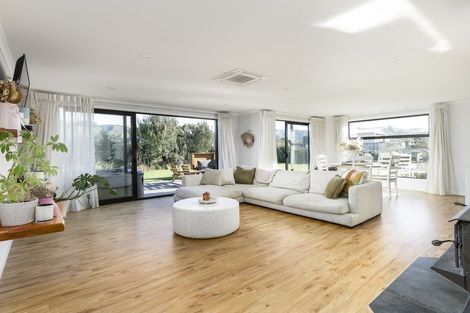 Photo of property in 27 Edinburgh Street, Waimate, 7924