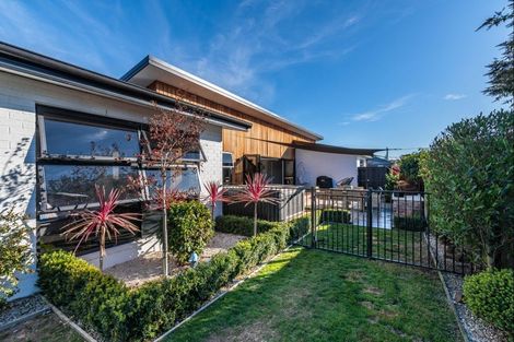 Photo of property in 29 Newbrook Terrace, Darfield, 7510