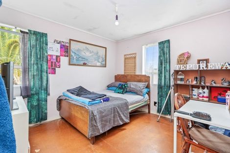 Photo of property in 15 Rakatau Place, Ruakaka, 0116