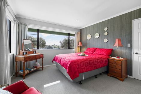 Photo of property in 39 Alec Craig Way, Gulf Harbour, Whangaparaoa, 0930