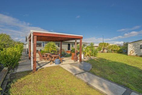 Photo of property in 12 Carina Way, Whitianga, 3510