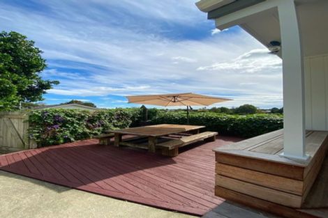 Photo of property in 41 Dingadee Street, Welcome Bay, Tauranga, 3112