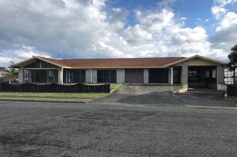 Photo of property in 19 Gobray Crescent, Mount Maunganui, 3116