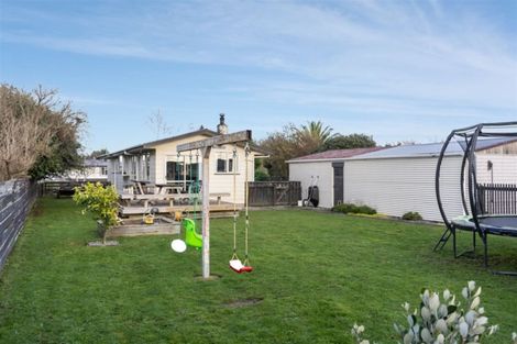 Photo of property in 18 Frederick Street, Carterton, 5713