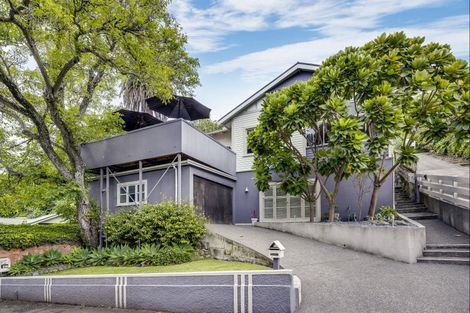 Photo of property in 8 Brewster Street, Bluff Hill, Napier, 4110