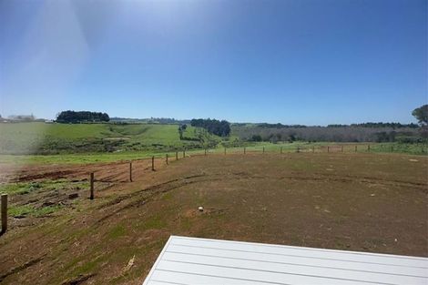 Photo of property in 49 Elbow Road, Aka Aka, Pukekohe, 2678