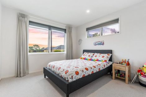 Photo of property in 36 Accolage Boulevard, Kumeu, 0810