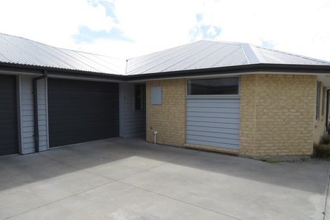 Photo of property in 2/486 Armagh Street, Linwood, Christchurch, 8011