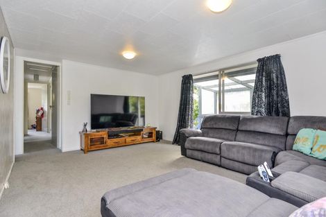 Photo of property in 168 Universal Drive, Henderson, Auckland, 0610