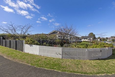 Photo of property in 2 Gardenia Avenue, Bell Block, New Plymouth, 4312