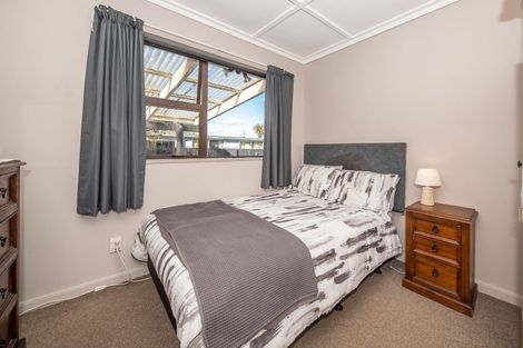 Photo of property in 33 Domett Street, Westport, 7825