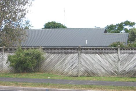 Photo of property in 2/6 Heathglen Place, Bayview, Auckland, 0629