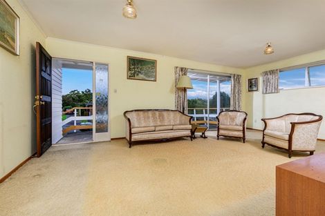 Photo of property in 6 Uppingham Crescent, Hillcrest, Auckland, 0627