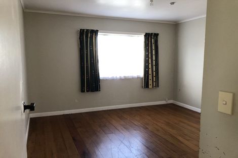 Photo of property in 9 Greers Road, Weymouth, Auckland, 2103