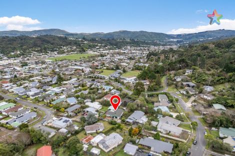 Photo of property in 60 Kairimu Street, Stokes Valley, Lower Hutt, 5019