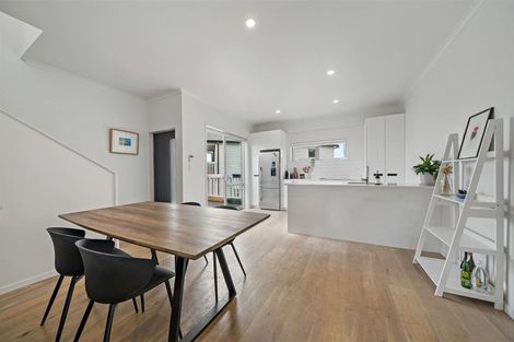 Photo of property in 1/27 Powell Street, Avondale, Auckland, 1026