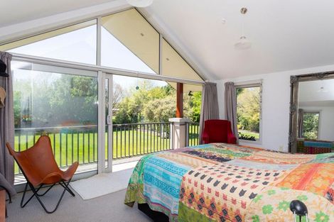 Photo of property in 239 Adelaide Road, Dannevirke, 4930