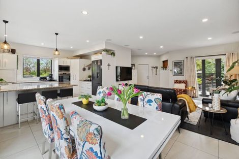 Photo of property in Point Ridge, 10/130 Gills Road, Albany Heights, Auckland, 0632