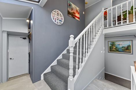 Photo of property in 34 Spinnaker Drive, Te Atatu Peninsula, Auckland, 0610