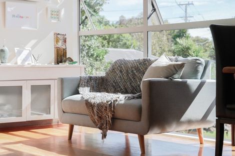 Photo of property in 32 Lorna Irene Drive, Raumati South, Paraparaumu, 5032