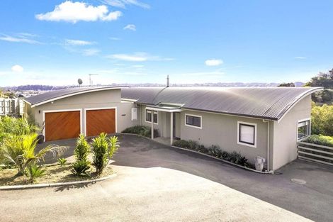 Photo of property in 1 Shakespeare Road, Bastia Hill, Whanganui, 4500