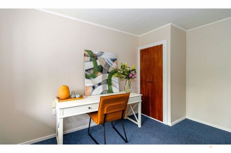 Photo of property in 2 Hislop Street, Geraldine, 7930