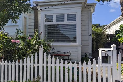 Photo of property in 12 Moir Street, Mount Victoria, Wellington, 6011