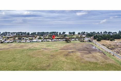 Photo of property in 16 Grierson Avenue, Amberley, 7481