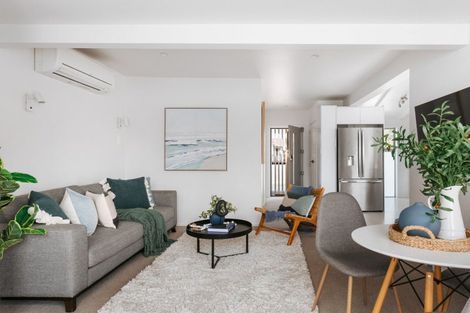 Photo of property in 1291 Papamoa Beach Road, Papamoa Beach, Papamoa, 3118