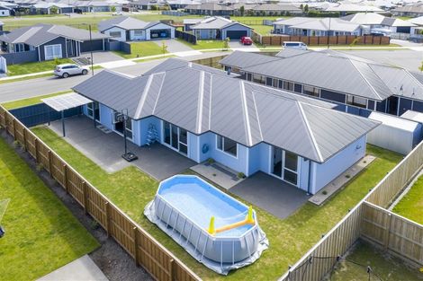 Photo of property in 42 Koura Drive, Rangiora, 7400