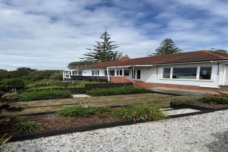 Photo of property in 10 Totara Road, Leigh, 0985