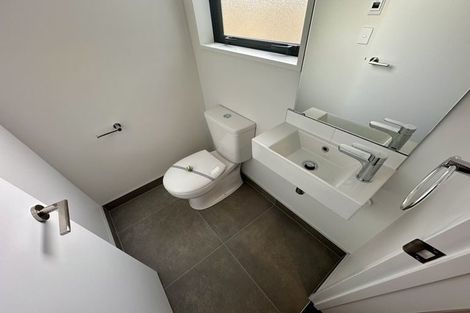 Photo of property in 6c Jern Place, Eastern Beach, Auckland, 2012