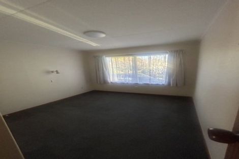 Photo of property in 16 Bale Place, Havelock North, 4130