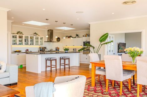 Photo of property in 80b Hackthorne Road, Cashmere, Christchurch, 8022