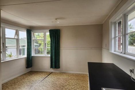 Photo of property in 24 Earnslaw Crescent, Bryndwr, Christchurch, 8053