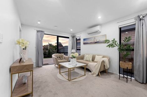 Photo of property in 56 Cosgrave Road, Papakura, 2110