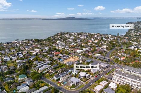 Photo of property in 1/3 Garadice Road, Rothesay Bay, Auckland, 0630