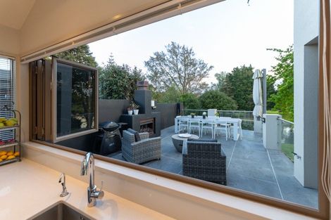 Photo of property in 15 Pastoral Lane, Hokowhitu, Palmerston North, 4410