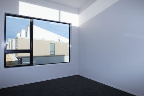 Photo of property in 2 Kamahi Place, Paraparaumu, 5032