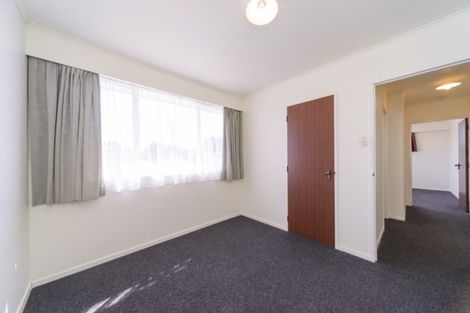 Photo of property in 70a Featherston Street, Takaro, Palmerston North, 4412